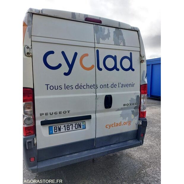 2011 بيجو BOXER-46607615