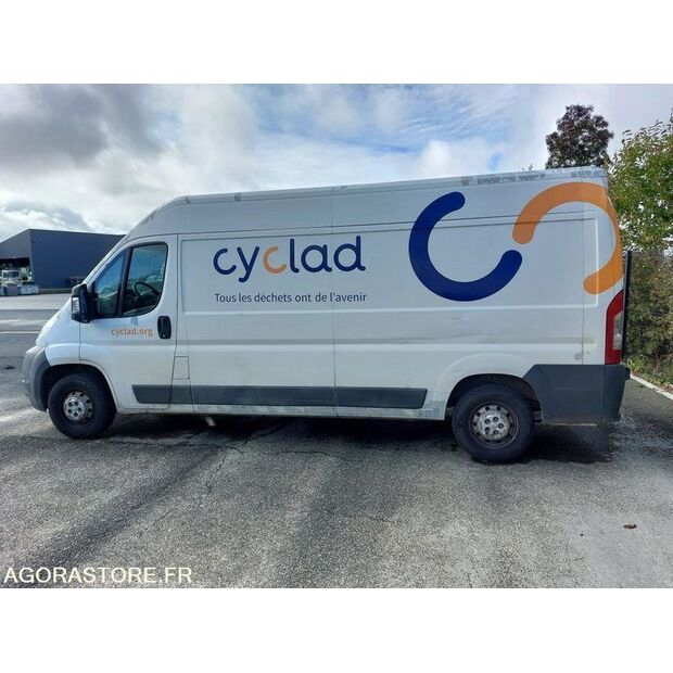 2011 بيجو BOXER-46607616