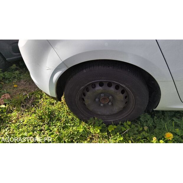 2018 Renault Megane-46607631