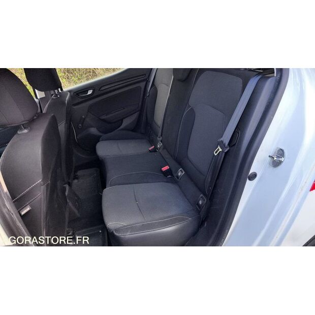 2018 Renault Megane-46607632