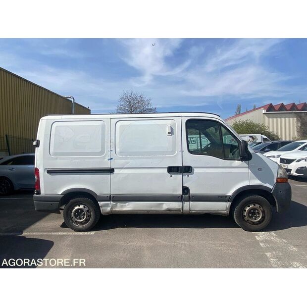 2010 رينو Master-46607662