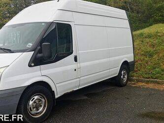 2010-ford-transit-1442848-46607671