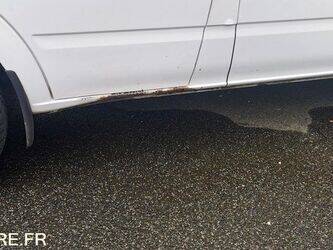 2010-ford-transit-1442848-46607672