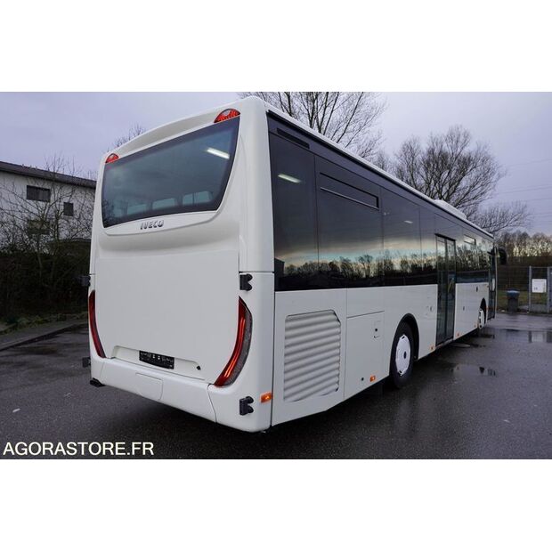 2016 Iveco CROSSWAY LE-46607756