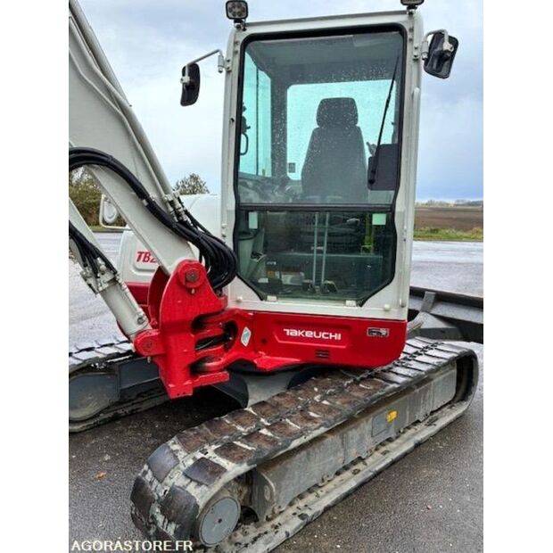 2017 TAKEUCHI TB 260-46607859