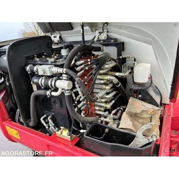 2017 TAKEUCHI TB 260-46607873