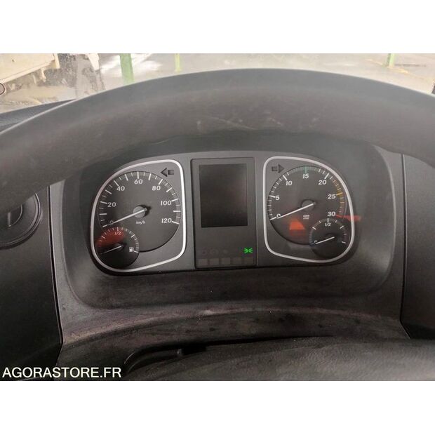 2016 Mercedes-Benz ATEGO-46607883