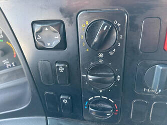 2007-mercedes-benz-axor-1442853-46608003