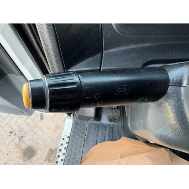 2007 Mercedes-Benz AXOR-46608005