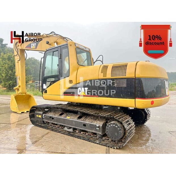 2017 كاتربيلر 320C-46608051
