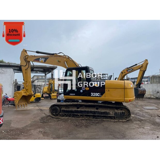 2016 Caterpillar 320C-46608053