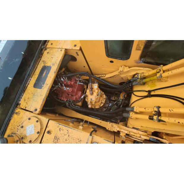 2021 هيونداي 210W-46608146