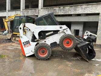 Image for CONSTRUCTION EQUIPMENT 2022 BOBCAT S300 for Sale in Ecuador