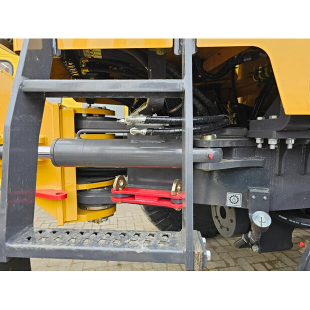 2026 اكس سي ام جي GR165-46608234