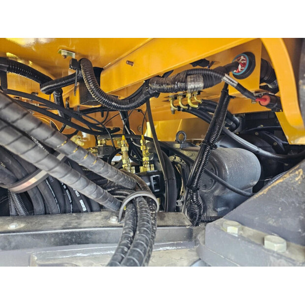 2026 اكس سي ام جي GR165-46608236