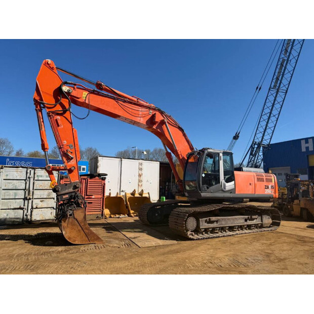 2011 Hitachi ZX 350 LC-3-46608274