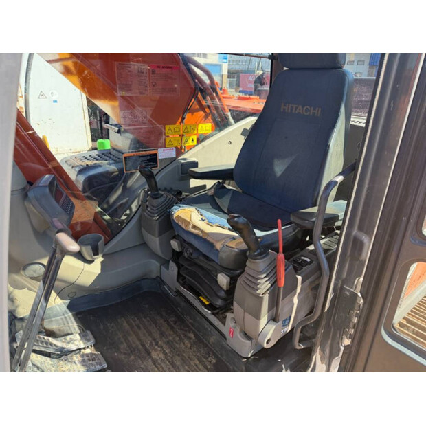 2011 Hitachi ZX 350 LC-3-46608291