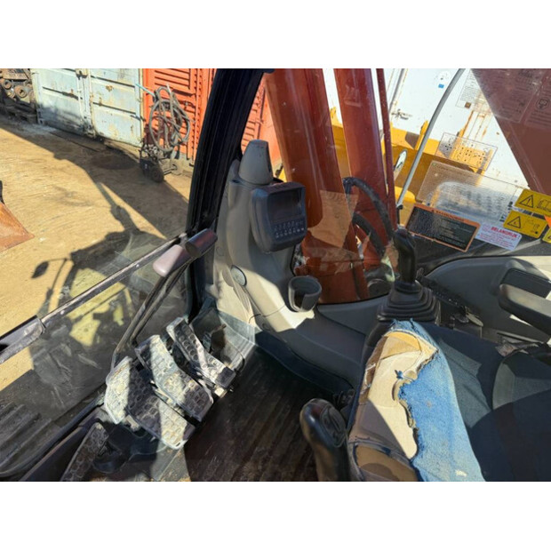 2011 Hitachi ZX 350 LC-3-46608292