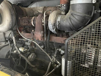 2015-compair-c200-46608523