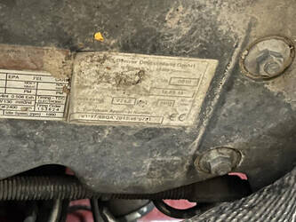 2015-compair-c200-46608525