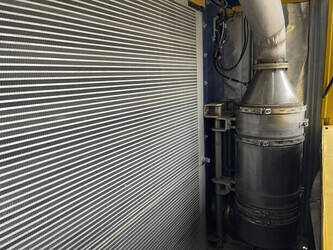 2015-compair-c200-1442899-46608582