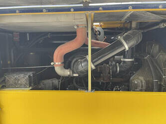 2015-compair-c200-1442899-46608583