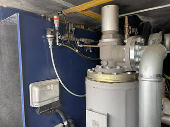 2015-compair-c200-1442899-46608588