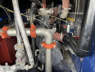 2015-compair-c200-1442899-46608589