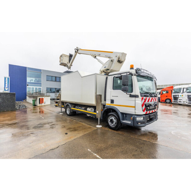 2016 MAN TGL 12.220-46608661