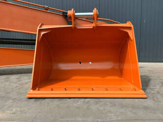 2026-hitachi-zx200-1442940-46609046