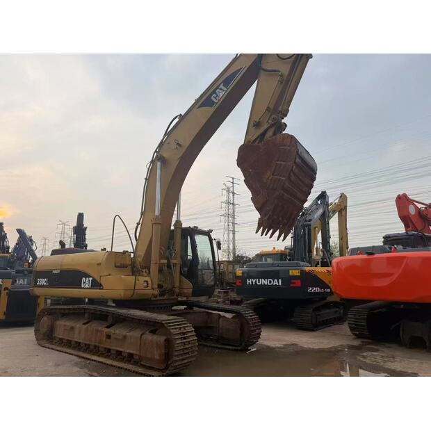 2019 كاتربيلر 330CL-46609197