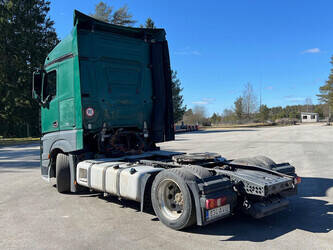 2016-mercedes-benz-actros-mega-46609230