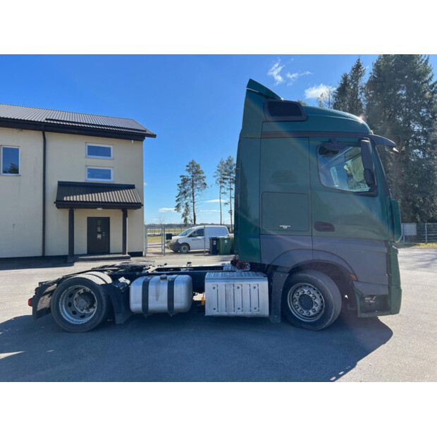 2016 Mercedes-Benz Actros MEGA-46609239