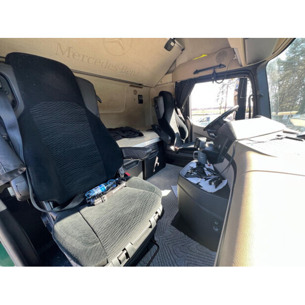 2016 Mercedes-Benz Actros MEGA-46609264