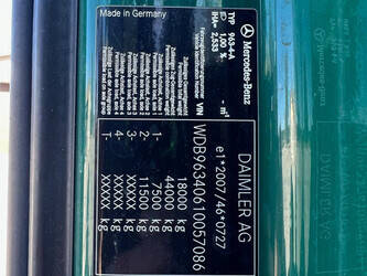 2016-mercedes-benz-actros-mega-46609273