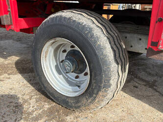 2012-schouten-quickfeed-vdw-130a-46609274