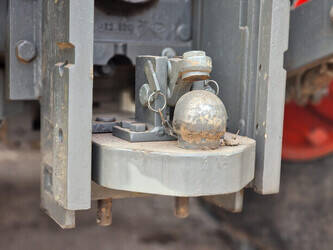 2013-claas-axion-950-1412039-46609369