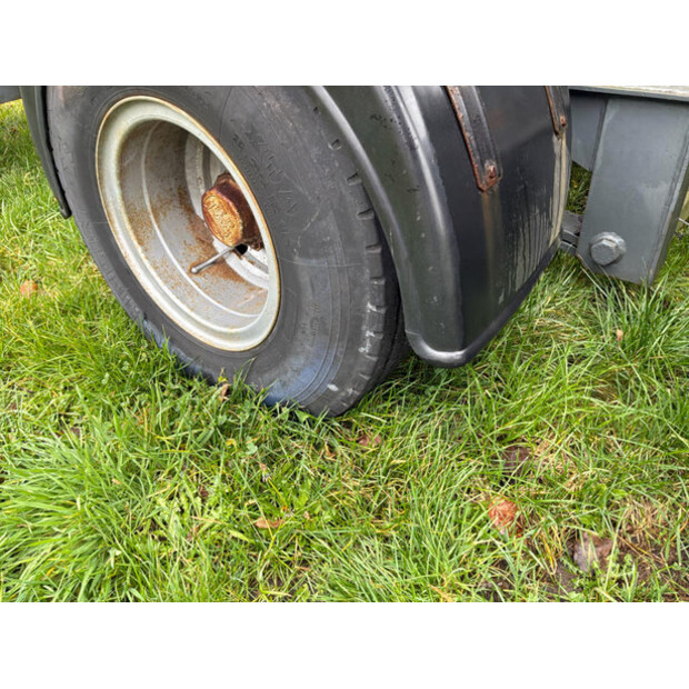 1986 OVA 16-AV-46609396