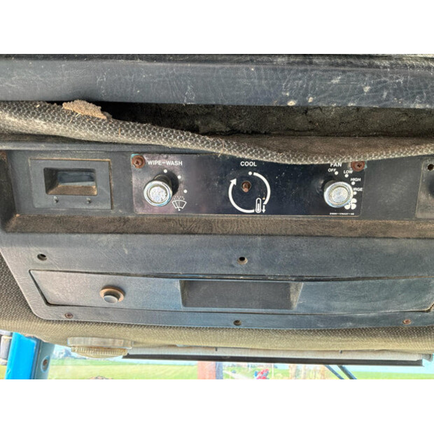 1986 فورد TW-25-46609475