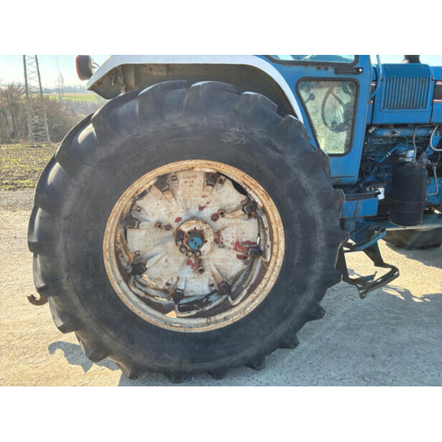 1986 فورد TW-25-46609483