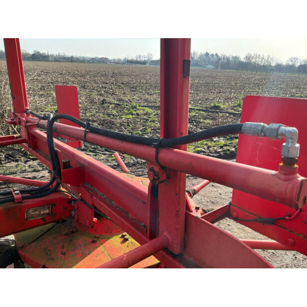 1992 Kuhn GA4501GM-46609551