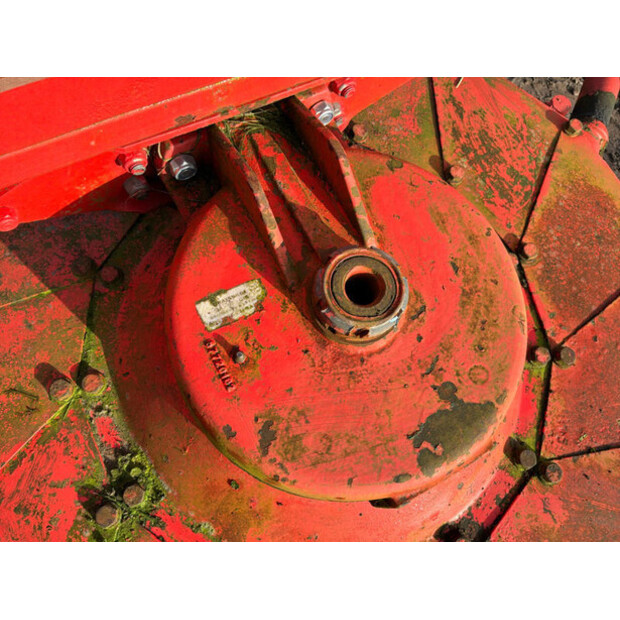 1992 Kuhn GA4501GM-46609552