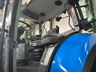 2014-new-holland-t7-185-1442973-46609708