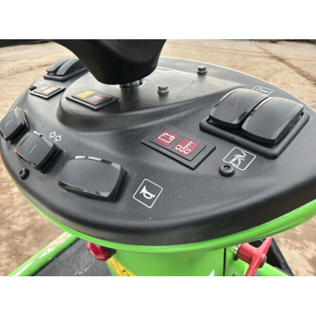 2023 Etesia HYDRO 124D-46610138