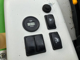 2023-etesia-hydro-124d-46610142