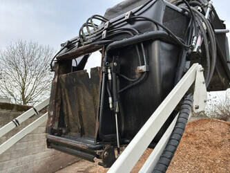 2023-etesia-hydro-124d-46610146