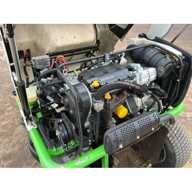 2023 Etesia HYDRO 124D-46610148