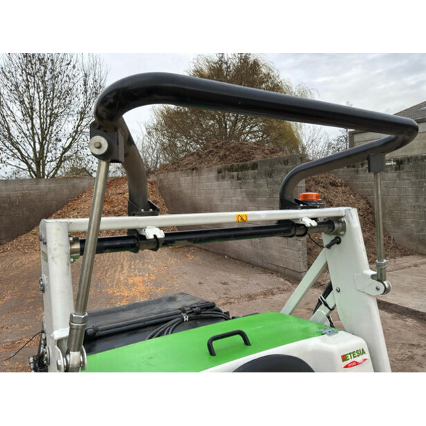 2023 Etesia HYDRO 124D-46610150
