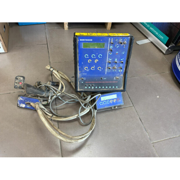 2008 Berthoud Tenor 43AX32-46610191