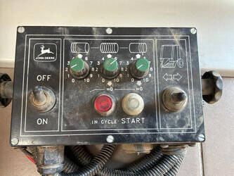 1998-john-deere-580-46610244